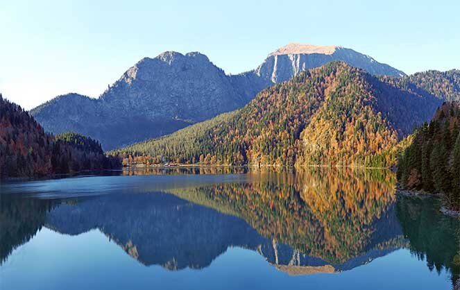 Водителям легковых автомобилей необходимо оплатить сбор (150 руб.), иметь водительские права и техпаспорт на авто.