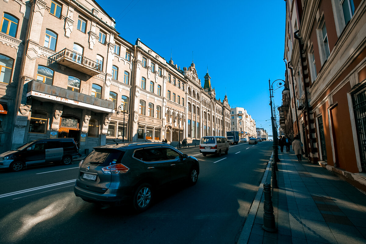 Старый дворик гума владивосток фото