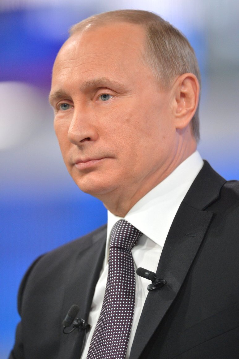 В.В. Путин - действующий президент РФ.