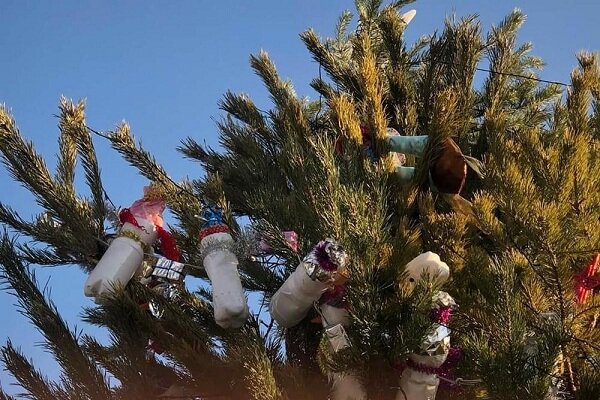 Новогодняя большая уличная игрушка на елку своими руками