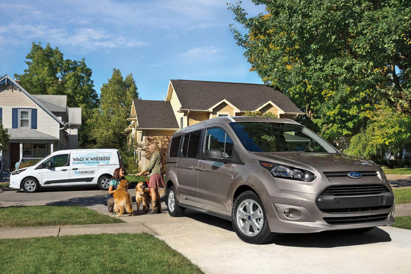  Ford Tourneo Connect. Фотография взята с сервиса Яндекс Картинки