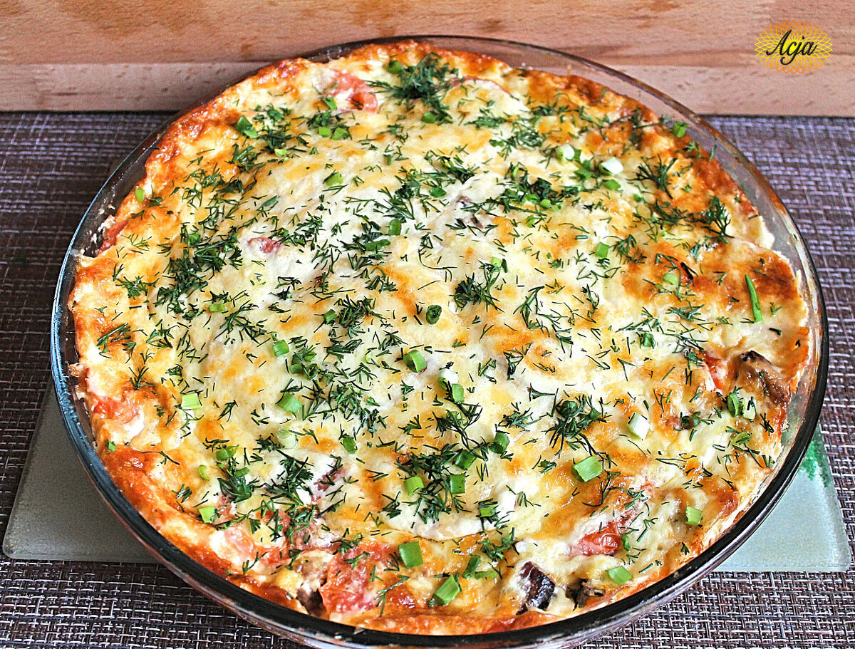 оладьи с кукурузой. салат с консервой и рисом и морковью. необычные гарниры. аргентинский фасолевый суп. блюда с кукурузой.