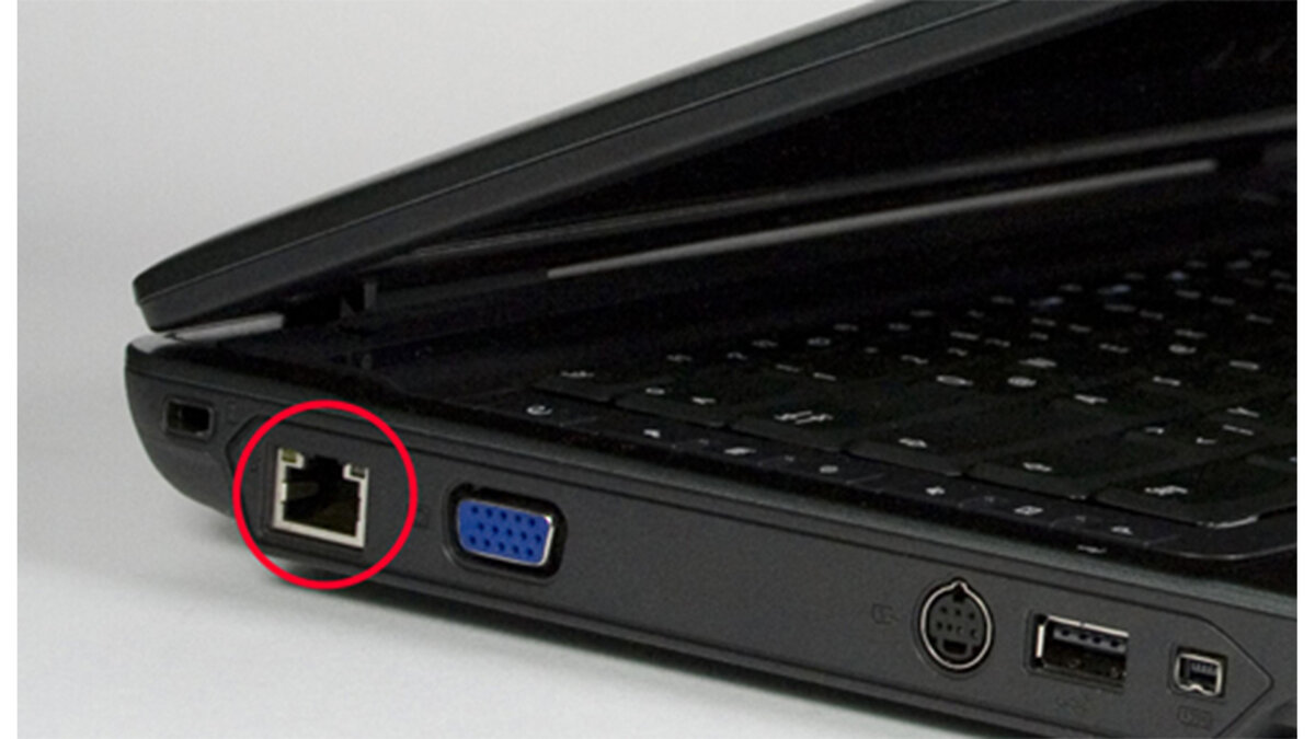 Фиксатор шлейфа тачпада ноутбука acer. Разъемы на ноутбуке асер. Вставить разъем в ноутбуке. Шлейф для ноутбука asus тачпад. Разъем шлейфа тачпада asus.