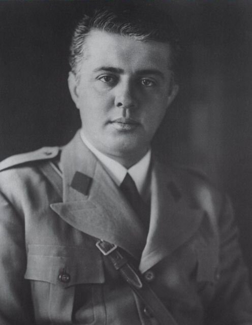 Энве́р Хали́ль Хо́джа