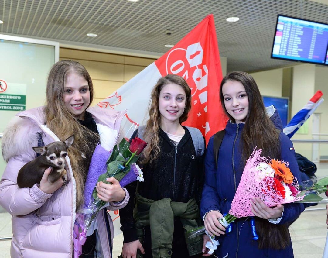 Саша, Алёна и Аня. Источник фото: instagram.com/s_70rus