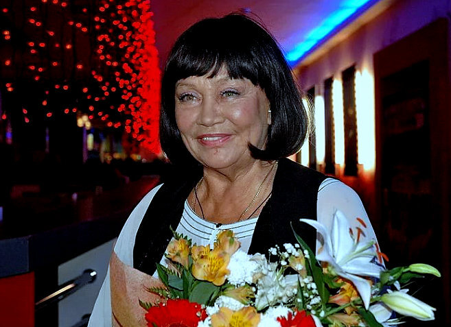 Лариса лужина биография личная жизнь мужья дети