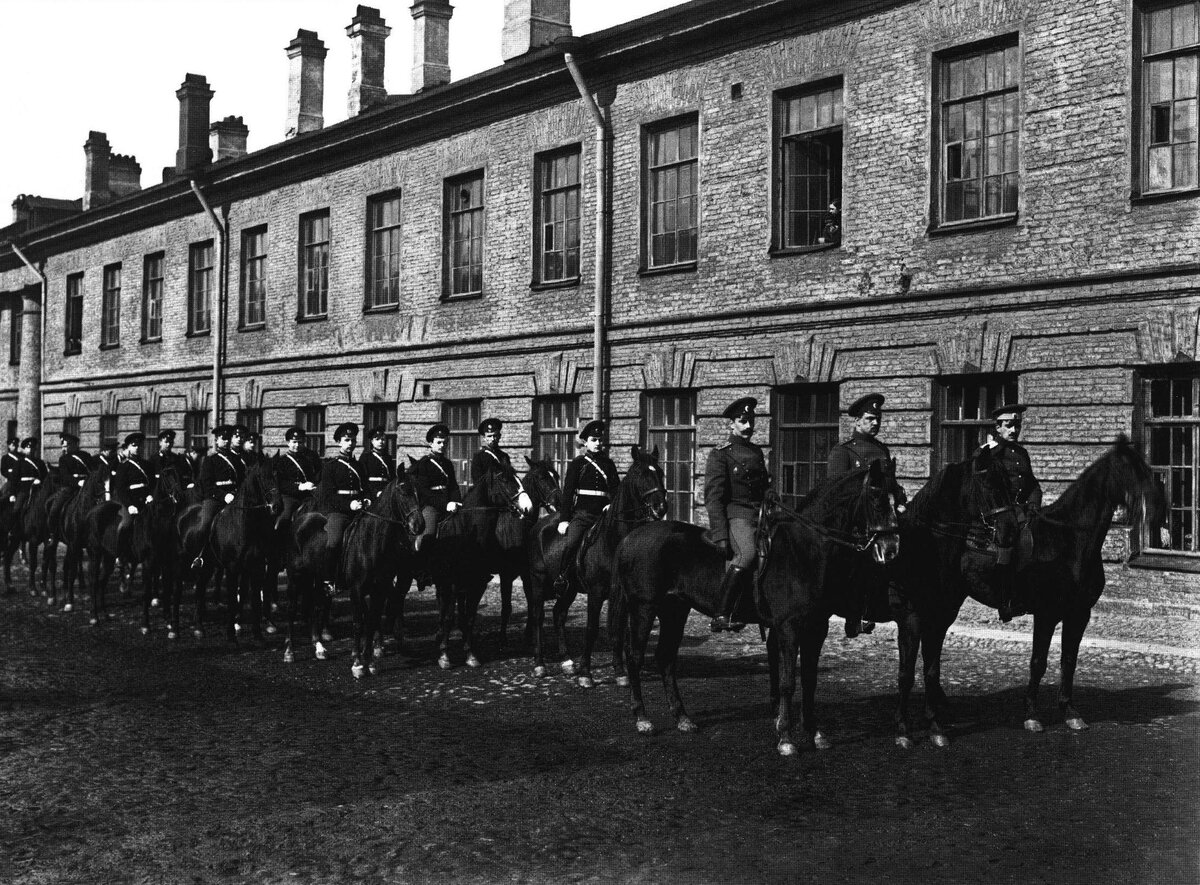 Кавалерийское юнкерское училище   Фото из открытых источников