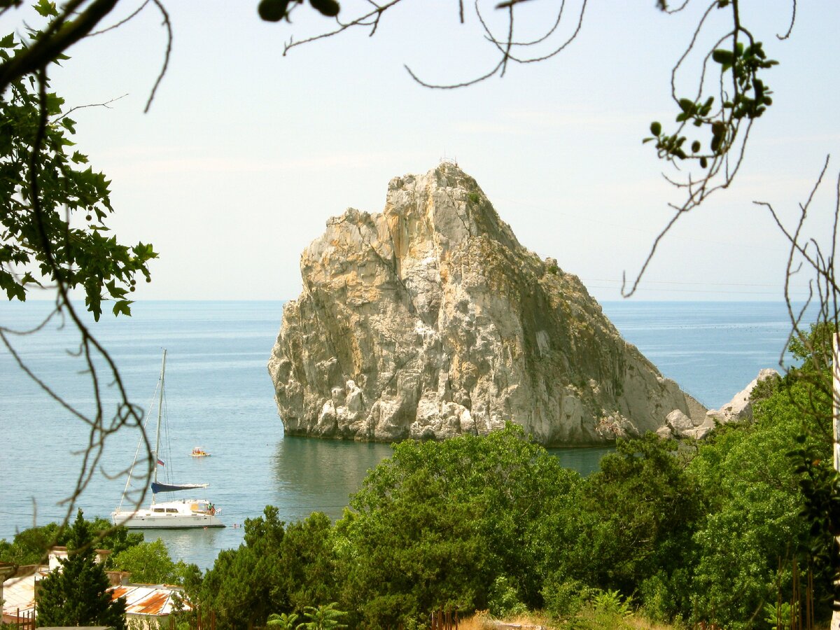 Крым, он такой симпатичный и наш, благодаря майданышам