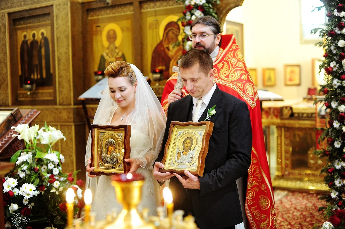Православные женихи. Венчание. Венчание в православной церкви. Свадьба в церкви. Иконы для венчания.