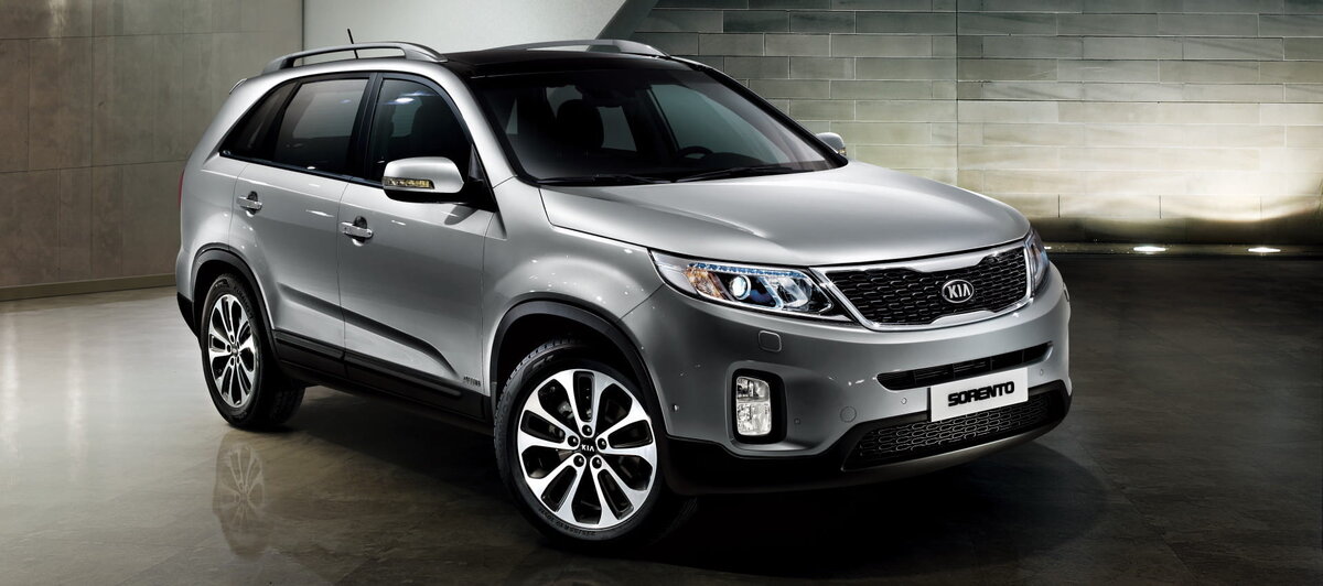 KIA Sorento (рестайлинг 2012 года), фото с сайта https://www.kia.ru/