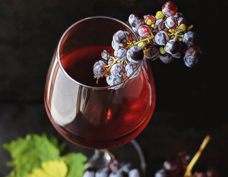  Вино - это популярный алкогольный напиток, который употребляется в течение сотен лет.