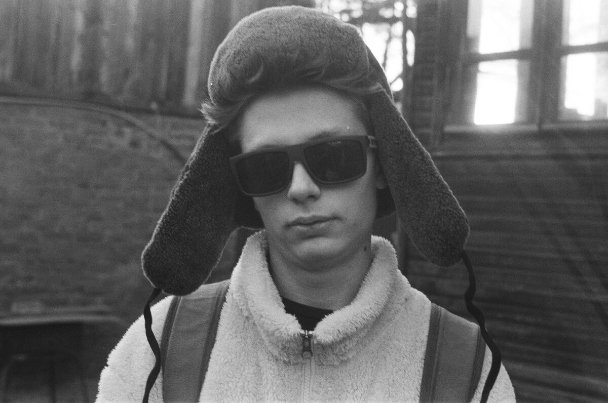 Это Егор. Егор в описание истории не попал, хотя и был на этом мероприятии. Егор встретится нам позже в других историях.