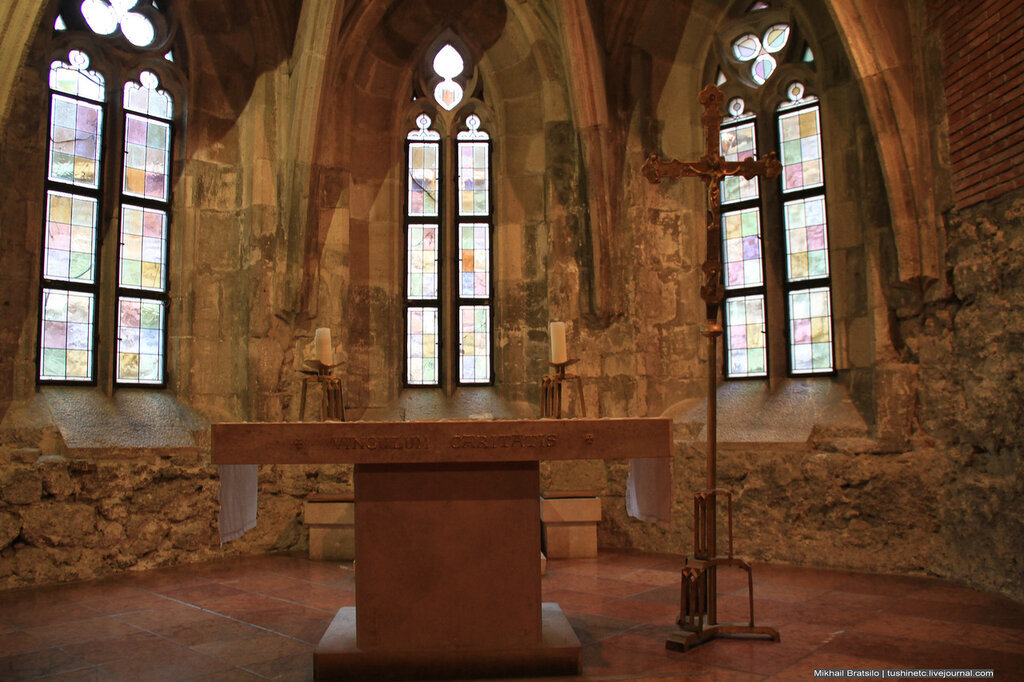 01. Нижняя часовня

