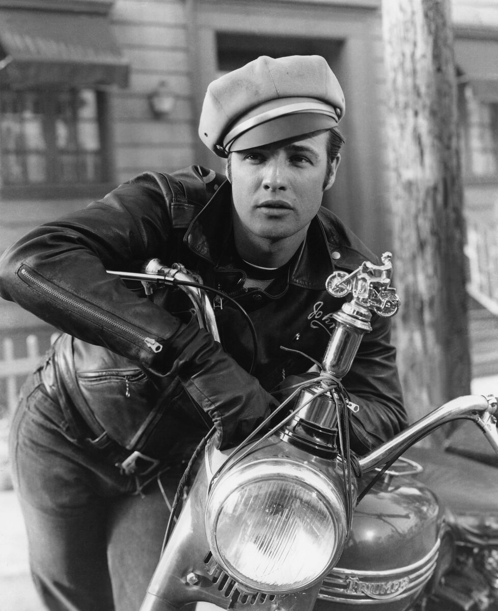 Марлон Брандо в фильме "Дикарь". 1953.