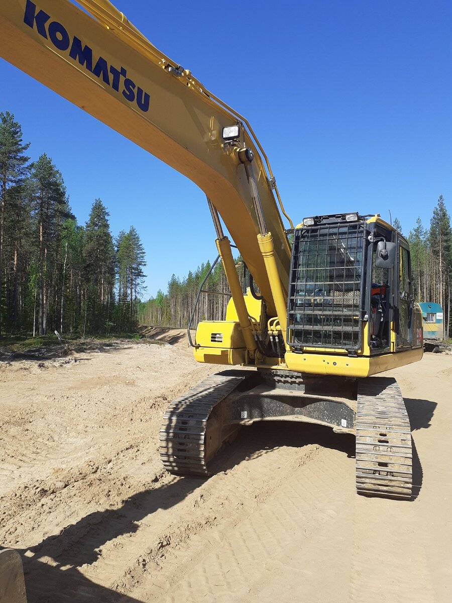 Внешний вид экскаватора.