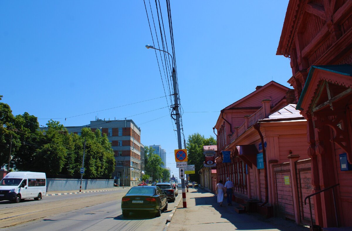 Отыскала в Ульяновске самый старый дом, который принадлежал купеческому татарскому роду города – дом Акчуриных