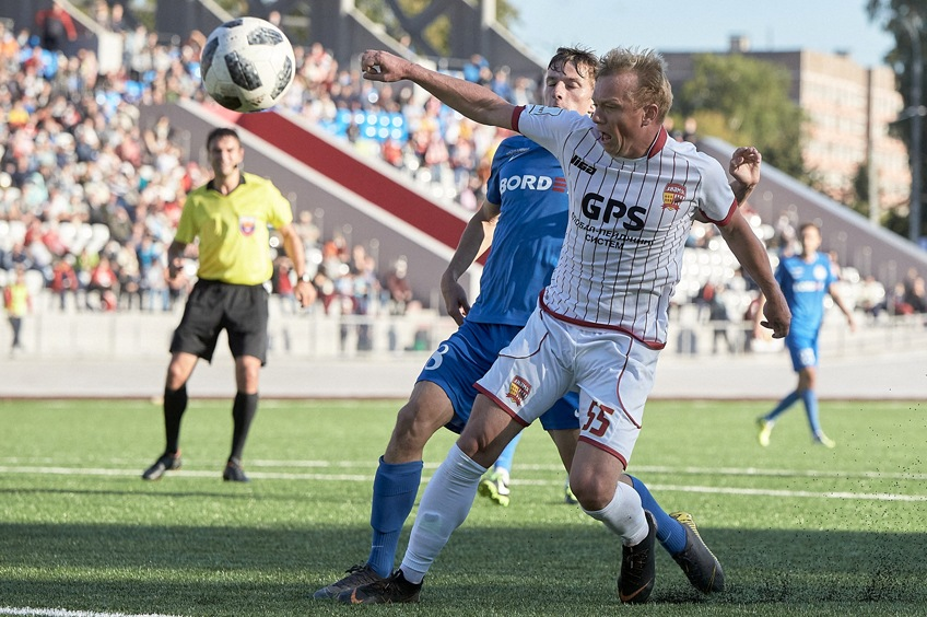 Ренат Янбаев (№ 55) против рязанца Александра Барков