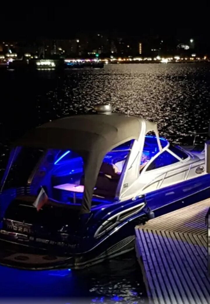 Свидание на яхте