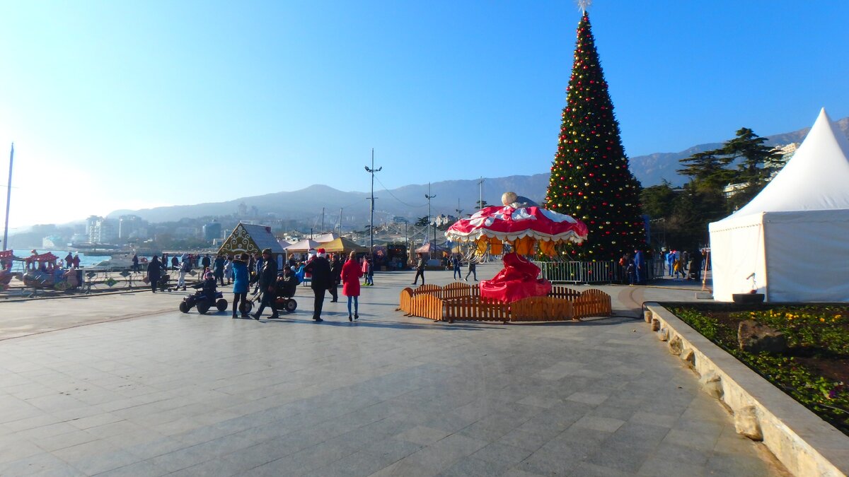 Новогодняя Ялта