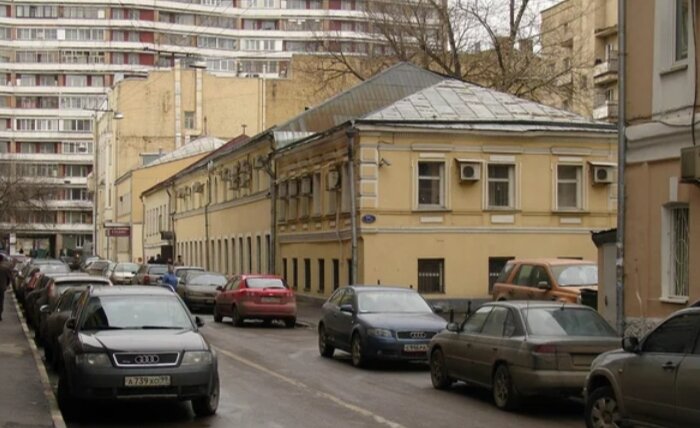Малый Татарский переулок