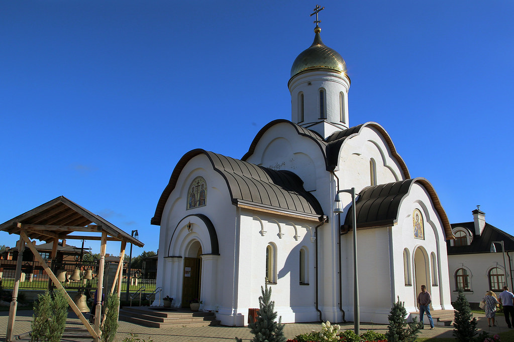 Крестовоздвиженский храм в Крекшине.  Фото из открытых источников