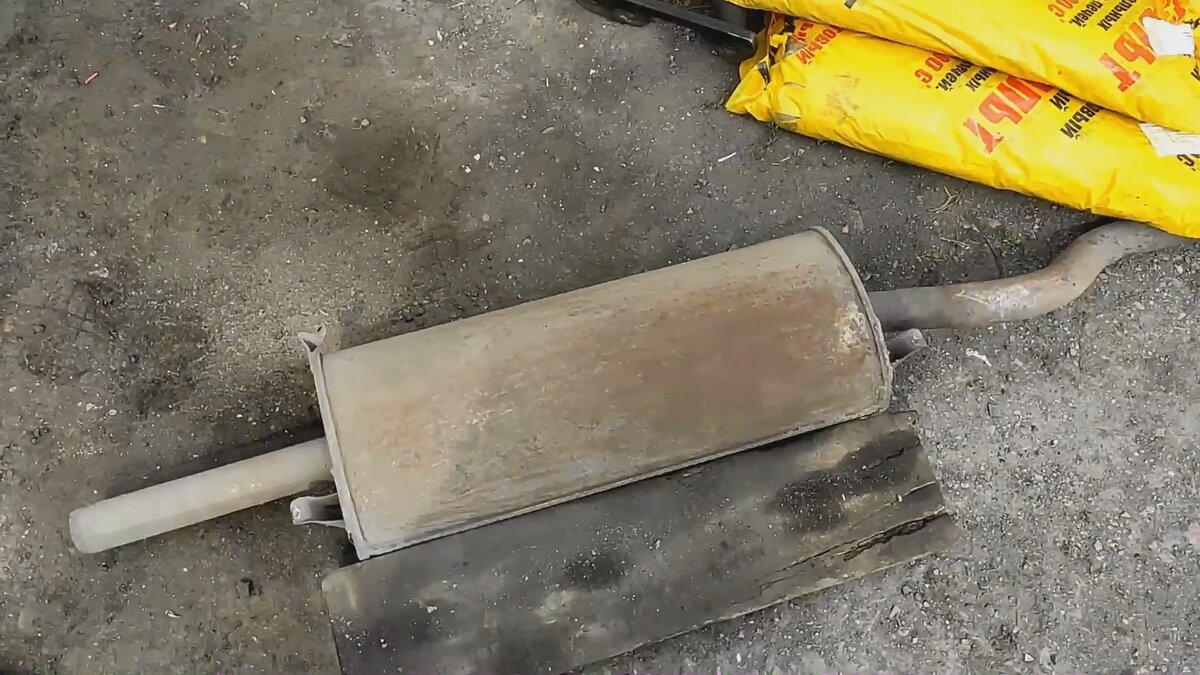 Показываю как улучшил глушитель подручными средствами своими руками ...