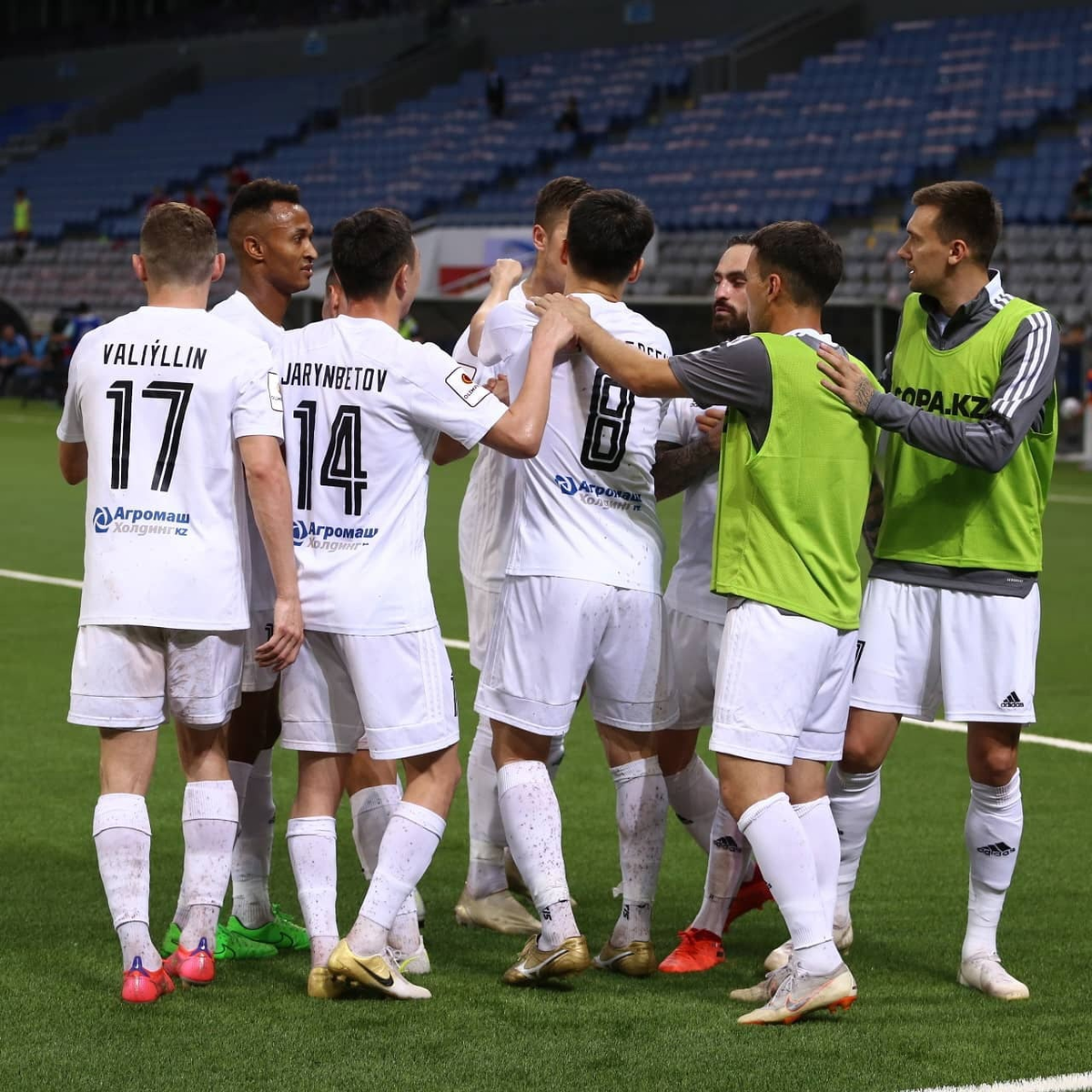 Фото ФК Тобол