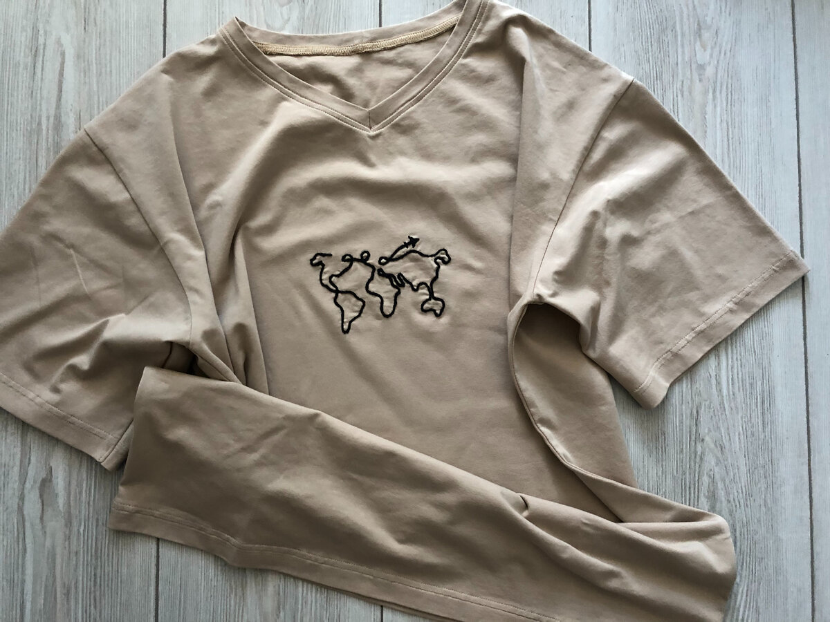 футболка с вышивкой