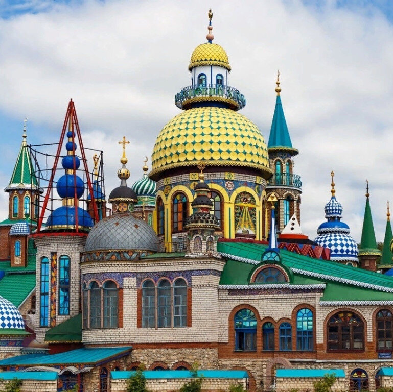 Храм всех религий в Казани, он должен объединить в себе православие, ислам, католицизм, иудаизм и еще ряд религиозных направлений. Источник фото Яндекс Картинки.