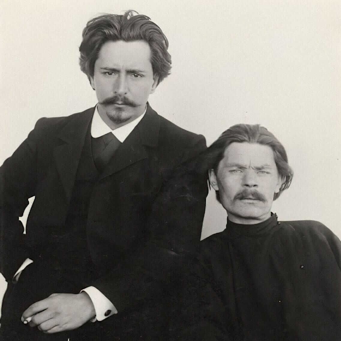 Леонид Андреев и Максим Горький. Фото: biografii.net