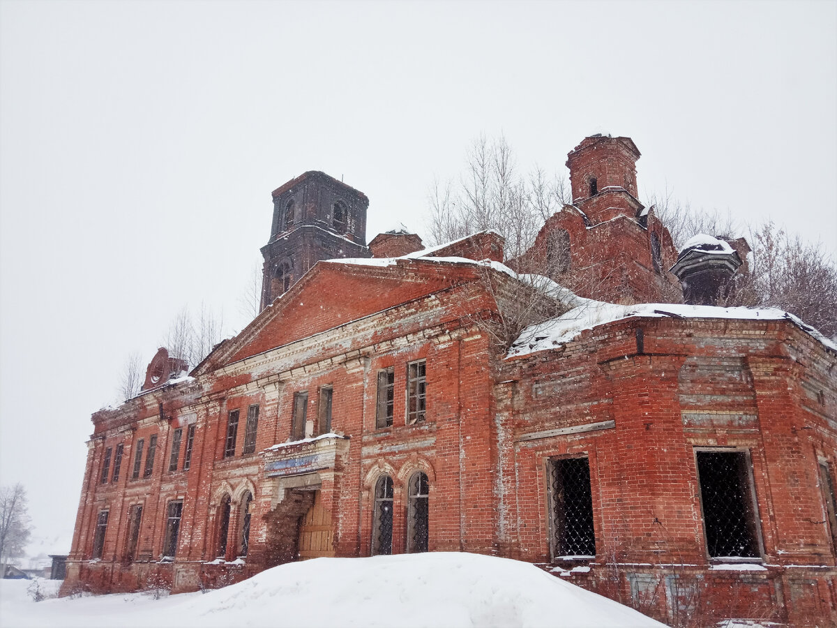 Георгиевская церковь. Пермский край, Оханский район, с.Дуброво. | Светлана  Ахмедова | Дзен