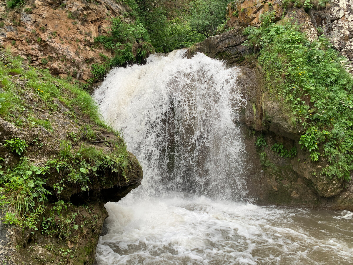 Хучнинский водопад в Дагестане