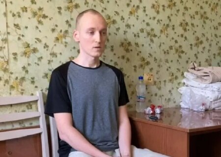    Пленный из «Азова»: я не говорю, что они меня любят, но как к пленному — по-человечески относятся