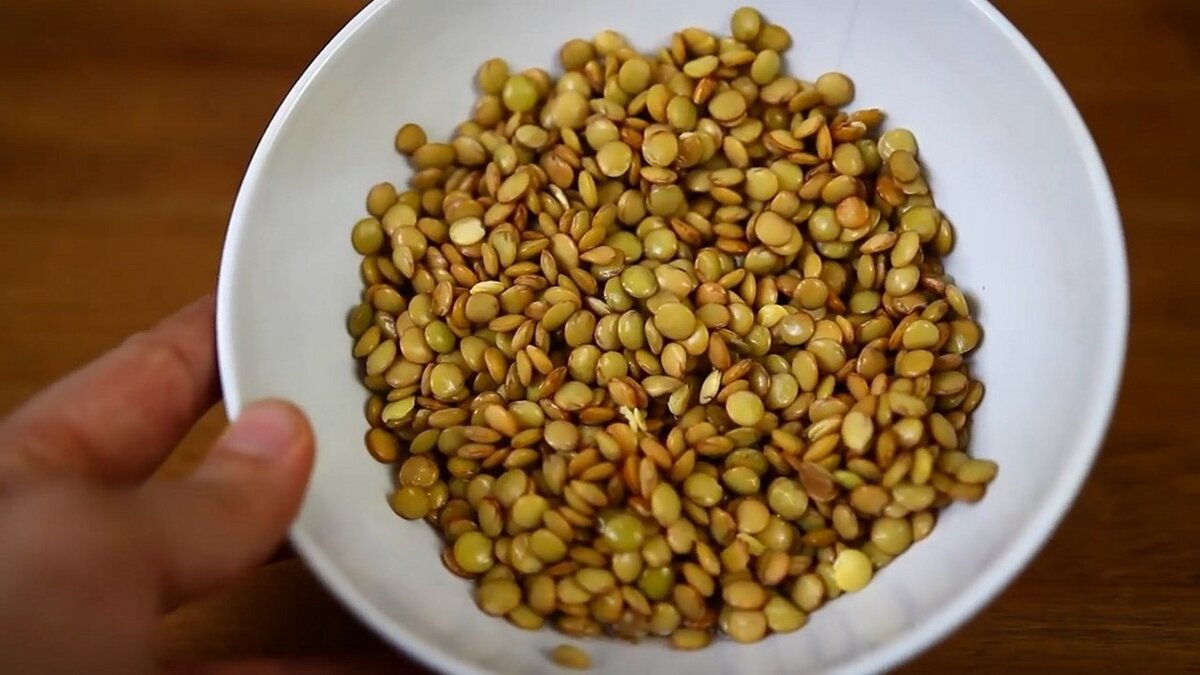 Замоченная чечевица