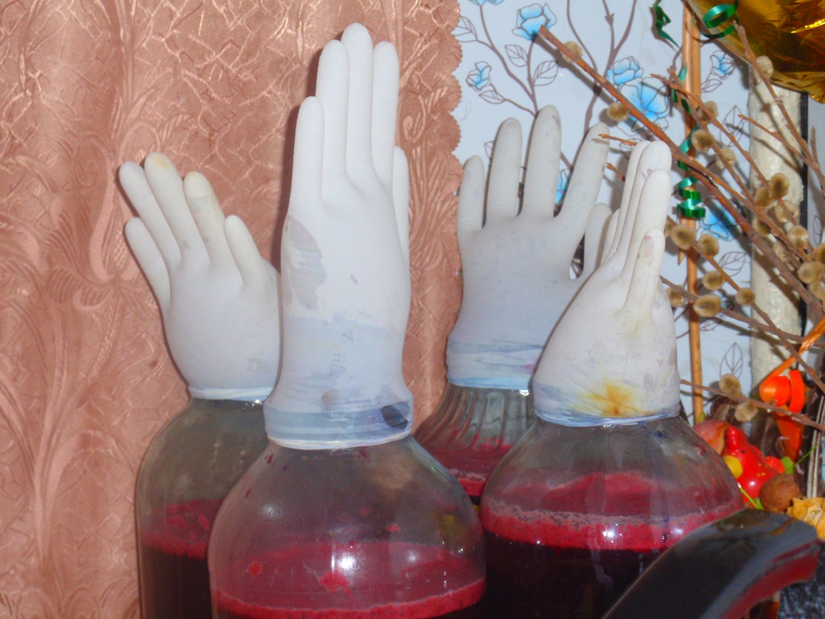 это из вишни булькает