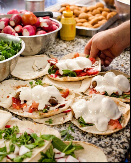 Блюда Ливана являются хорошей причиной, чтобы рвануть туда прямо сейчас.