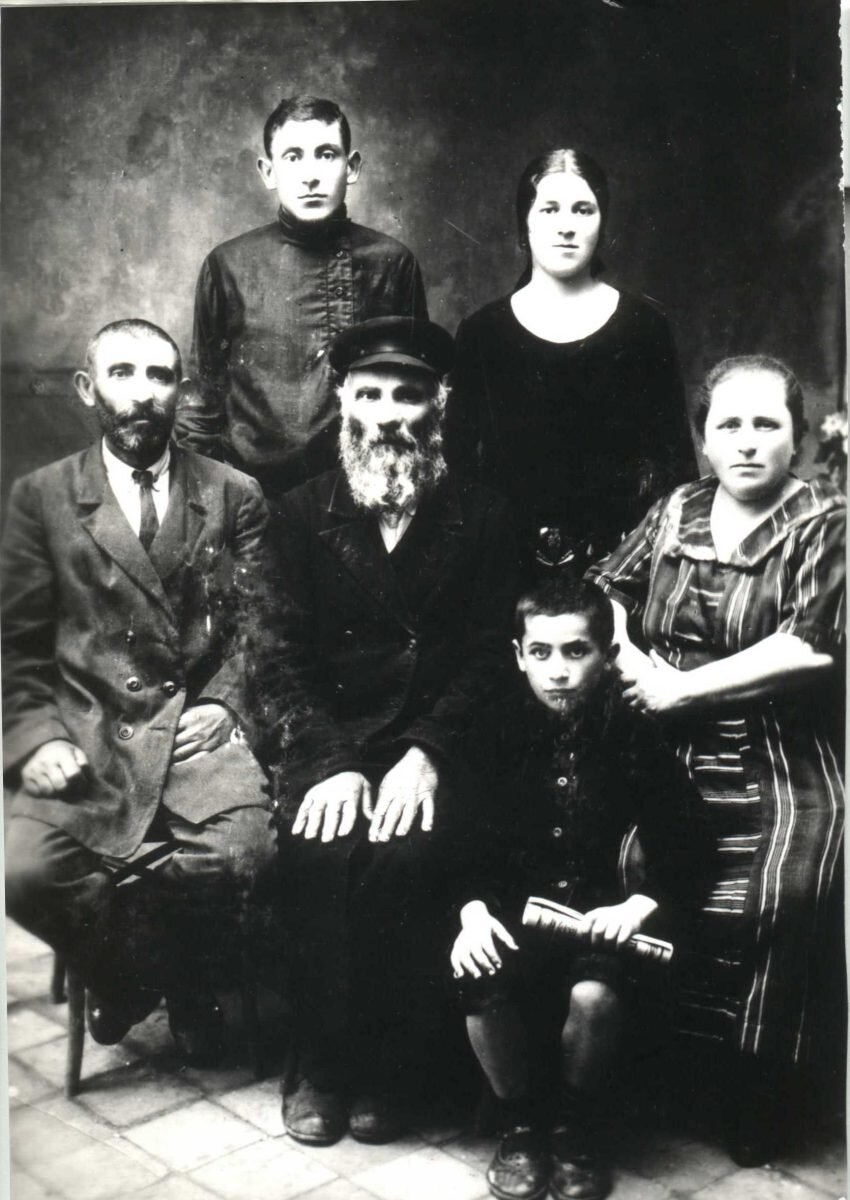 Семья Цойреф. 1928-29 гг.