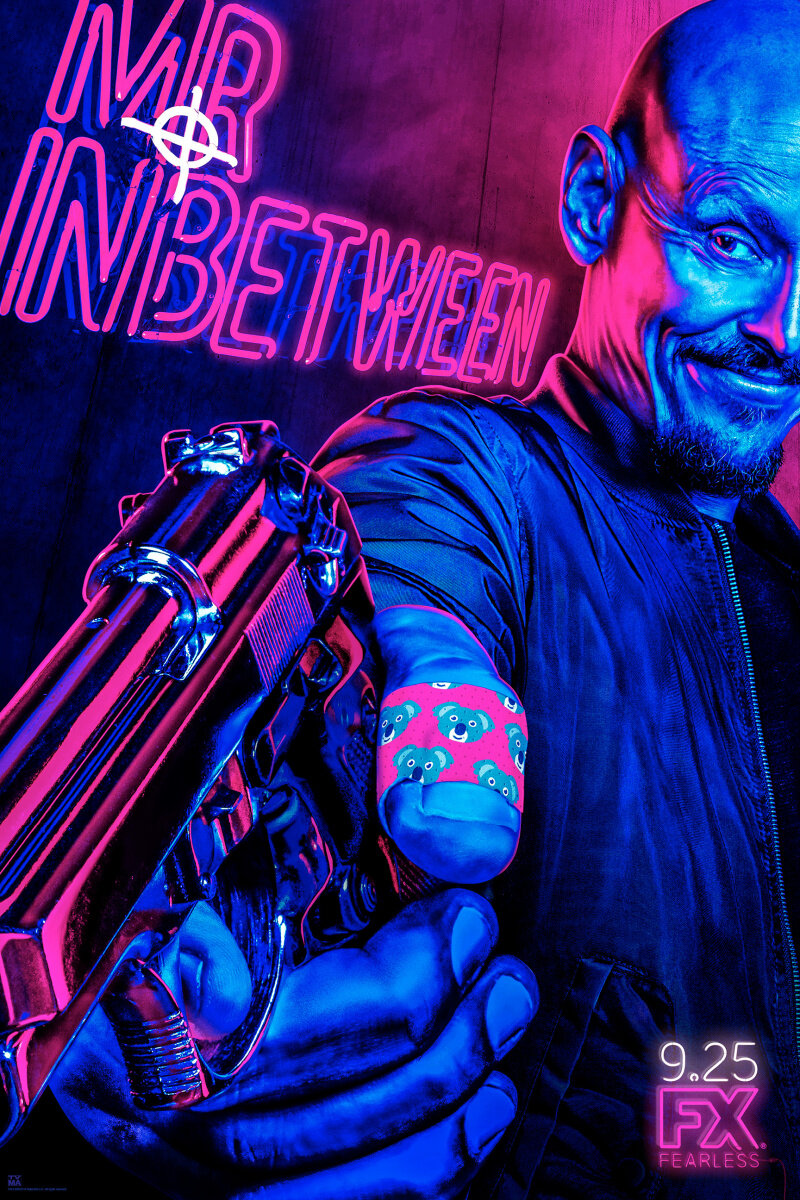 Постер сериала Господин посредник (Mr Inbetween).