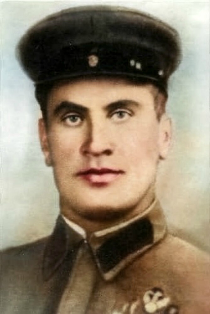 Хаиркизов Кичибатыр Алимурзаевич (партизанский псевдоним «Леня Черный») — заместитель командира партизанской бригады, лейтенант.