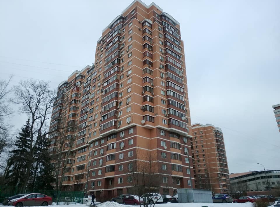 Лужковские дома в москве