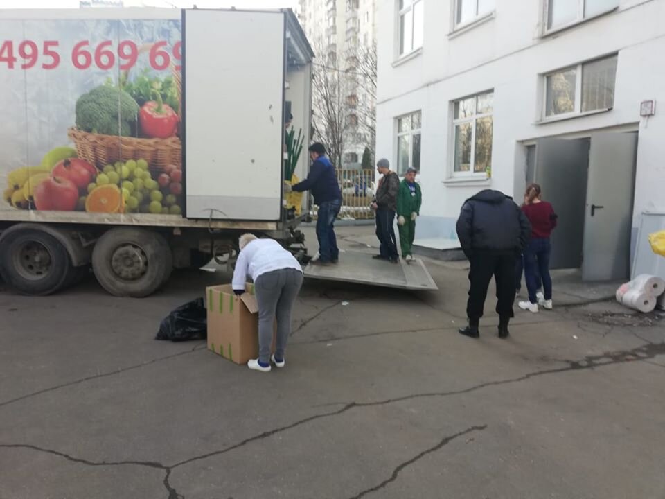 В здание детской поликлиники по адресу Москва, проспект Вернадского 101к4 въезжает платный медицинский центр