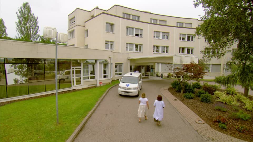 Больница во Франции. Поликлиники во Франции. Детская больница во Франции. Больница во Франции внутри. Сайт государственной больницы