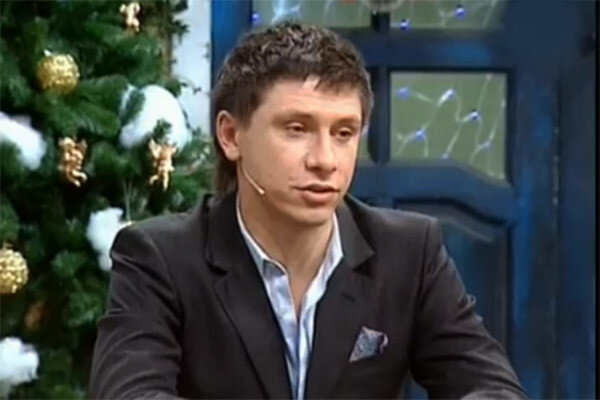 Какой молодой :D