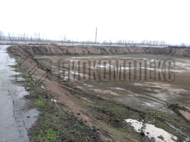 Навозохранилище с неразделенным навозом