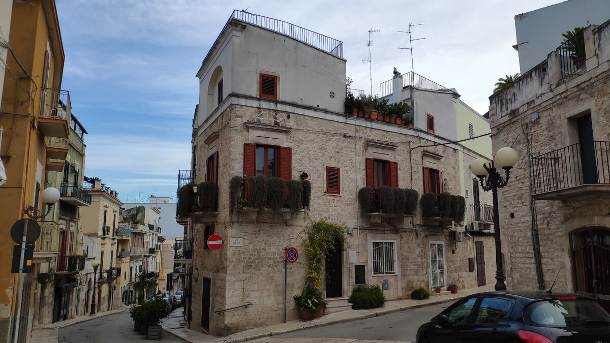 Минус жизни в Италии — технологическая отсталость по сравнению с Беларусью