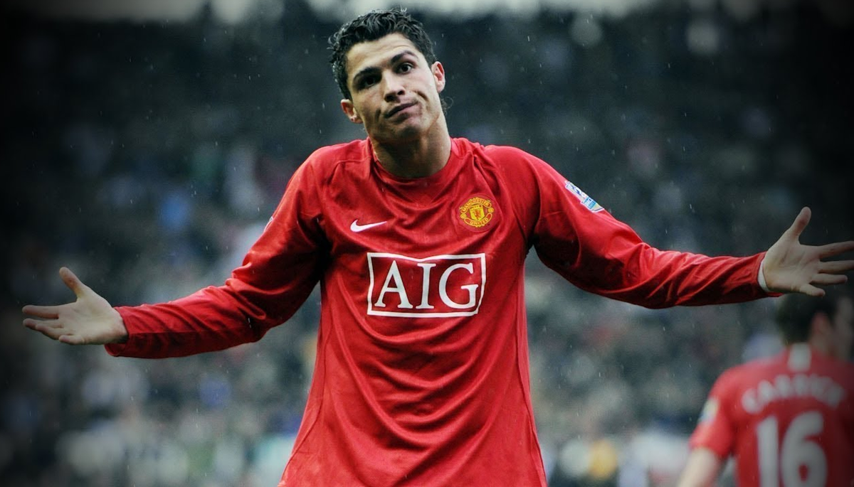Криштиану Роналду в составе "Манчестер Юнайтед". 