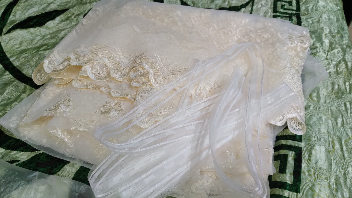 Фото  Молния: мастерская Xev