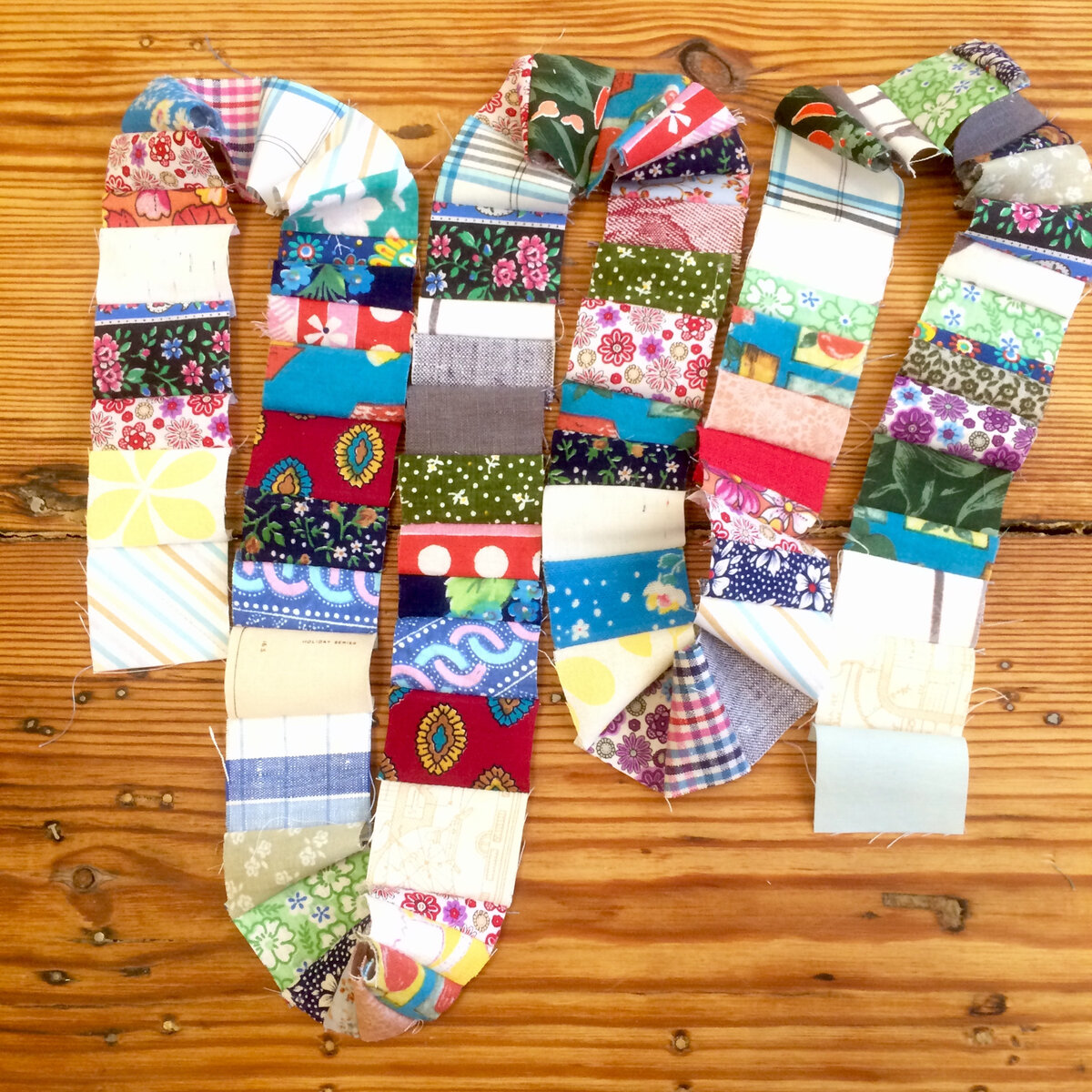 Мелкие лоскуты длиной 5 см и меньше