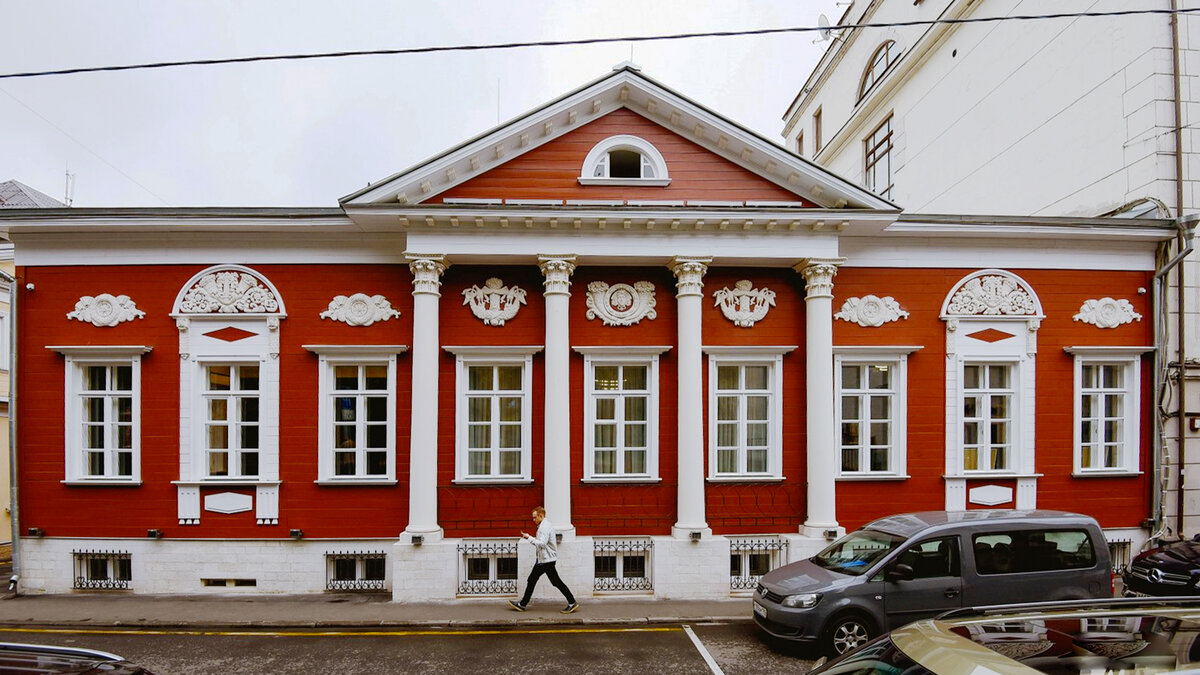 Особняк в стиле ампир