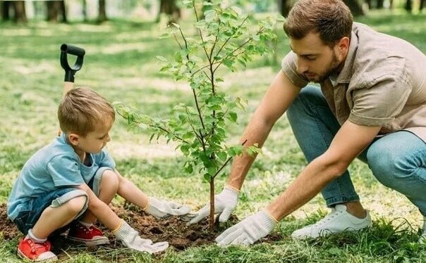 Какой родитель не мечтает о том, чтобы сын вырос в настоящего мужчину? Стал сильным, смелым, волевым, ответственным, трудолюбивым, настоящим джентльменом.